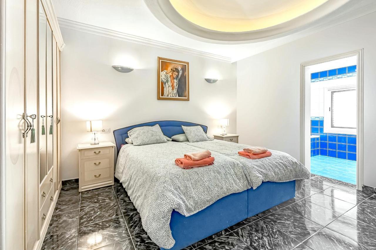 Villa Raquel With Private Pool And Sea View Los Menores Exterior foto